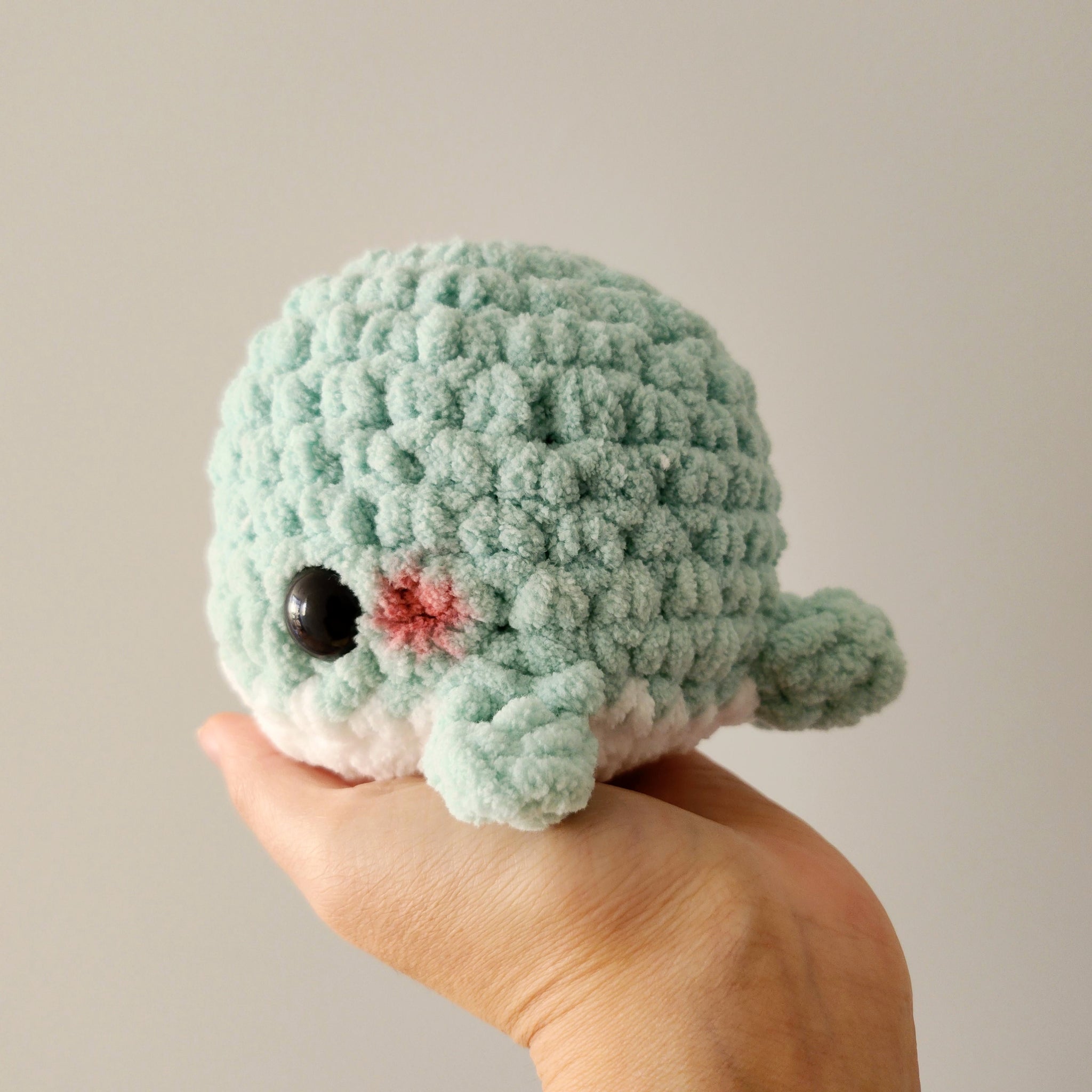 Chubby Whale Crochet Keychain – Hey Meeko